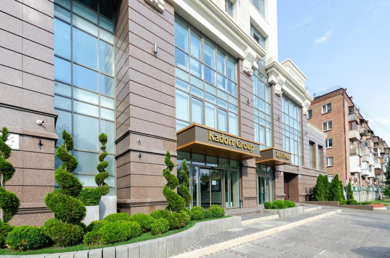 Petrovdom Ж38 In Luxury Apartments At 68 Zhylyanska Street,38 Perlyna Kiev Bagian luar foto