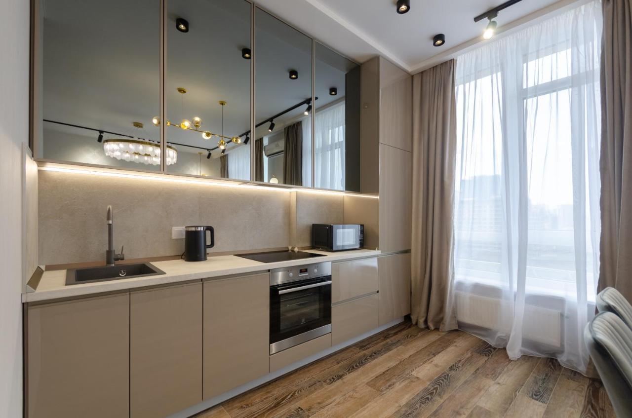 Petrovdom Ж38 In Luxury Apartments At 68 Zhylyanska Street,38 Perlyna Kiev Bagian luar foto