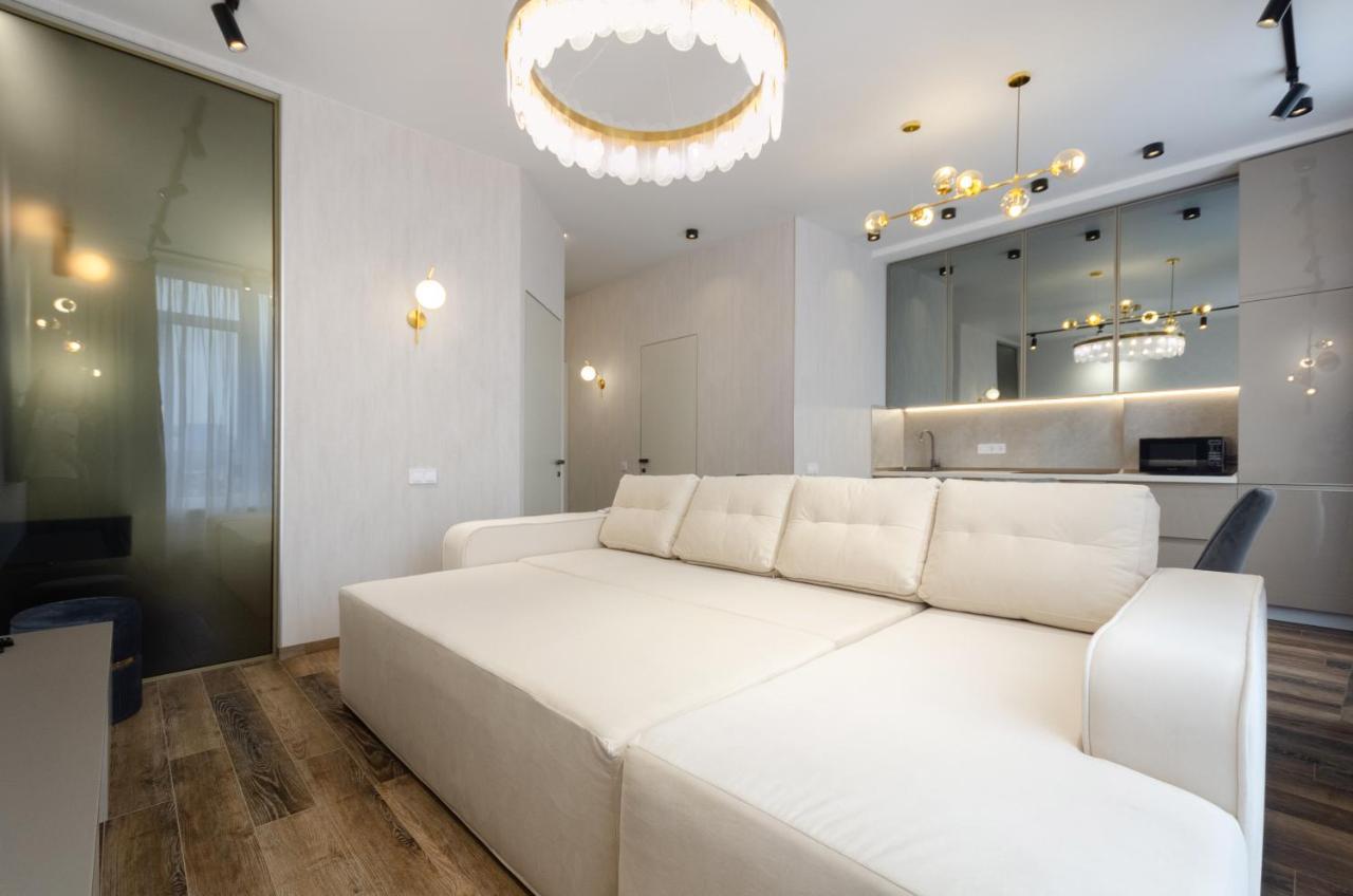 Petrovdom Ж38 In Luxury Apartments At 68 Zhylyanska Street,38 Perlyna Kiev Bagian luar foto