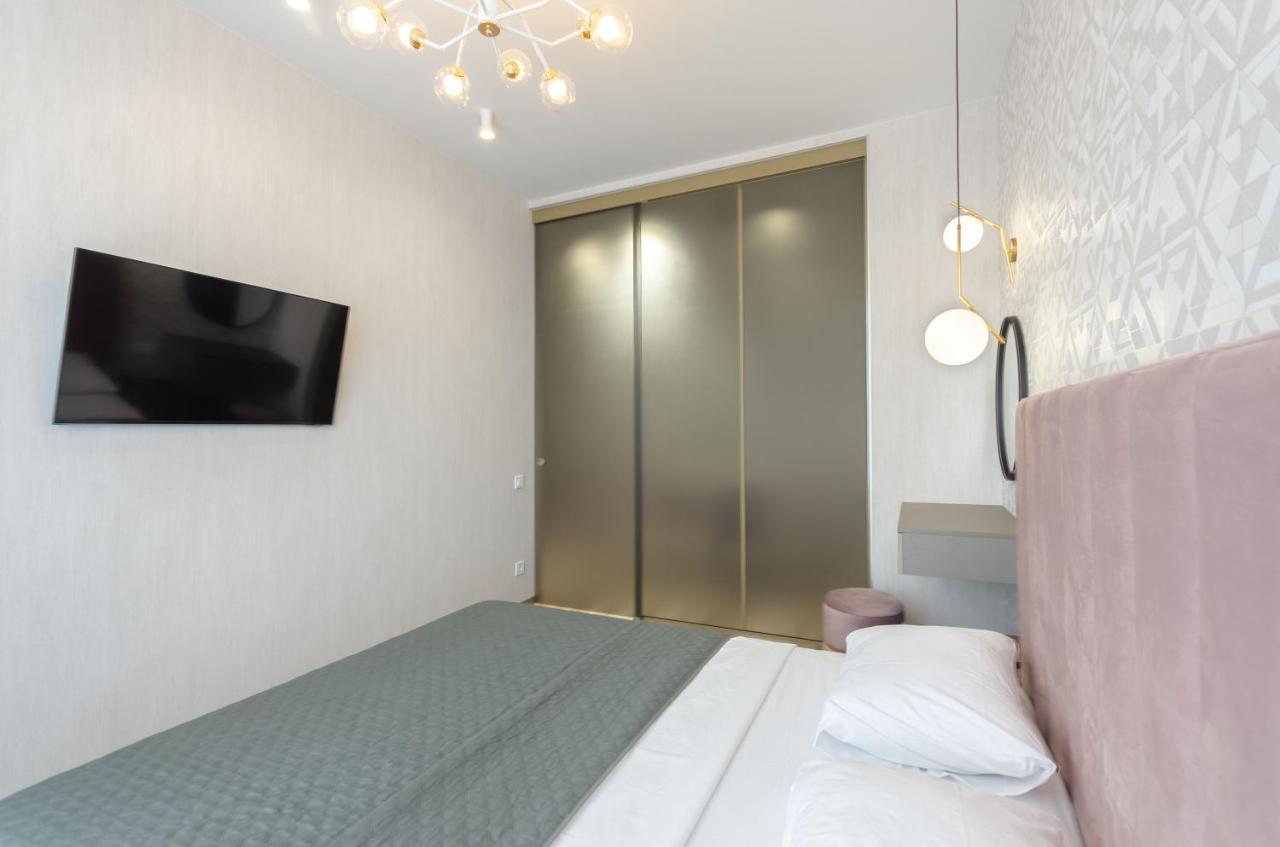 Petrovdom Ж38 In Luxury Apartments At 68 Zhylyanska Street,38 Perlyna Kiev Bagian luar foto
